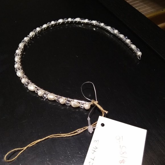 NWT! CLEARANCE! Bridal/Formal headpiece with loops - Picture 2 of 6